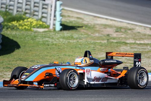 Eerste test Carlo van Dam bij Kolles